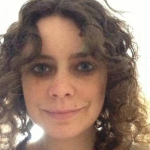 Dr Hannah Bellsham-Revell
