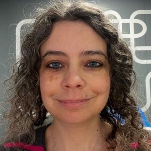 Dr Hannah Bellsham-Revell